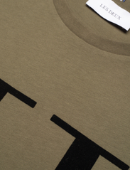 Les Deux - Encore T-Shirt - t-krekli ar īsām piedurknēm - olive night/black - 2