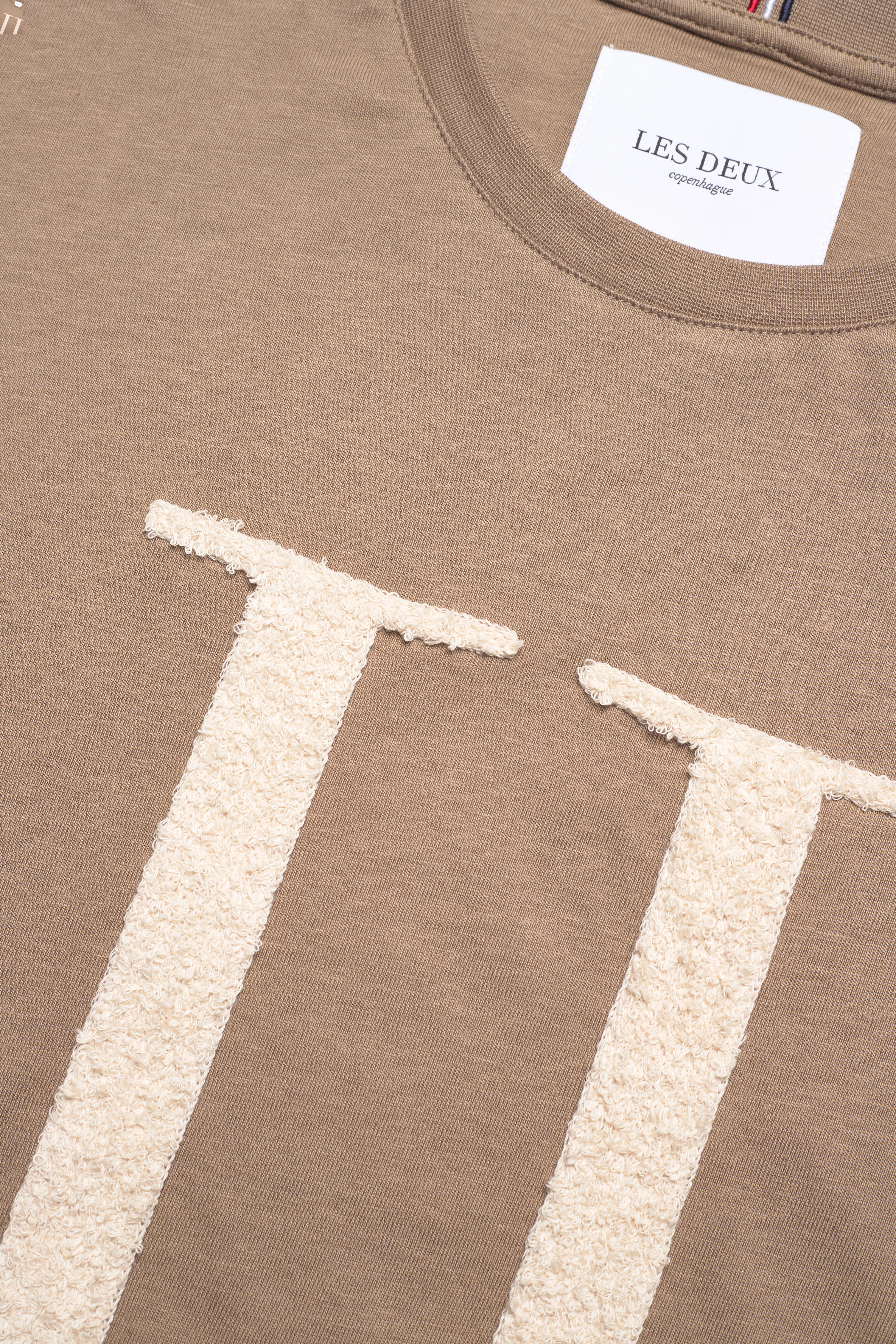 Les Deux - Encore Bouclé T-Shirt - caribou brown/ivory - 4