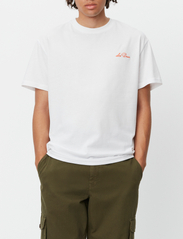 Les Deux - Crew T-Shirt - nordic style - white/signal orange - 0