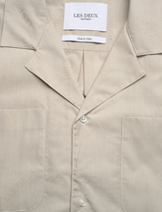 Les Deux - Les Deux SS Jacquard Shirt - basic skjortor - whisper white/dark sand - 2