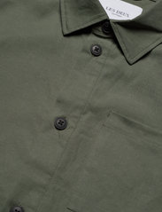 Les Deux - Jason Linen-Tencel Hybrid Shirt - thyme green - 3