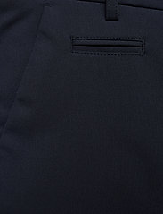 Les Deux - Como LIGHT Suit Pants - suit trousers - navy - 2