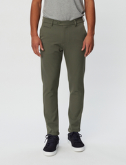 Les Deux - Como Suit Pants - Seasonal - kostymbyxor - thyme green - 2