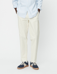 Les Deux - Jared Twill Chino Pants - chinot - ivory - 2