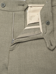 Les Deux - Como 2-Tone Suit Pants - jakkesætsbukser - olive night/light sand - 3