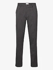 Les Deux - Como Reg Pinstripe Suit Pants - kostymbyxor - dark grey melange/rubber - 0