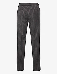 Les Deux - Como Reg Pinstripe Suit Pants - Ülikonnapüksid - dark grey melange/rubber - 1