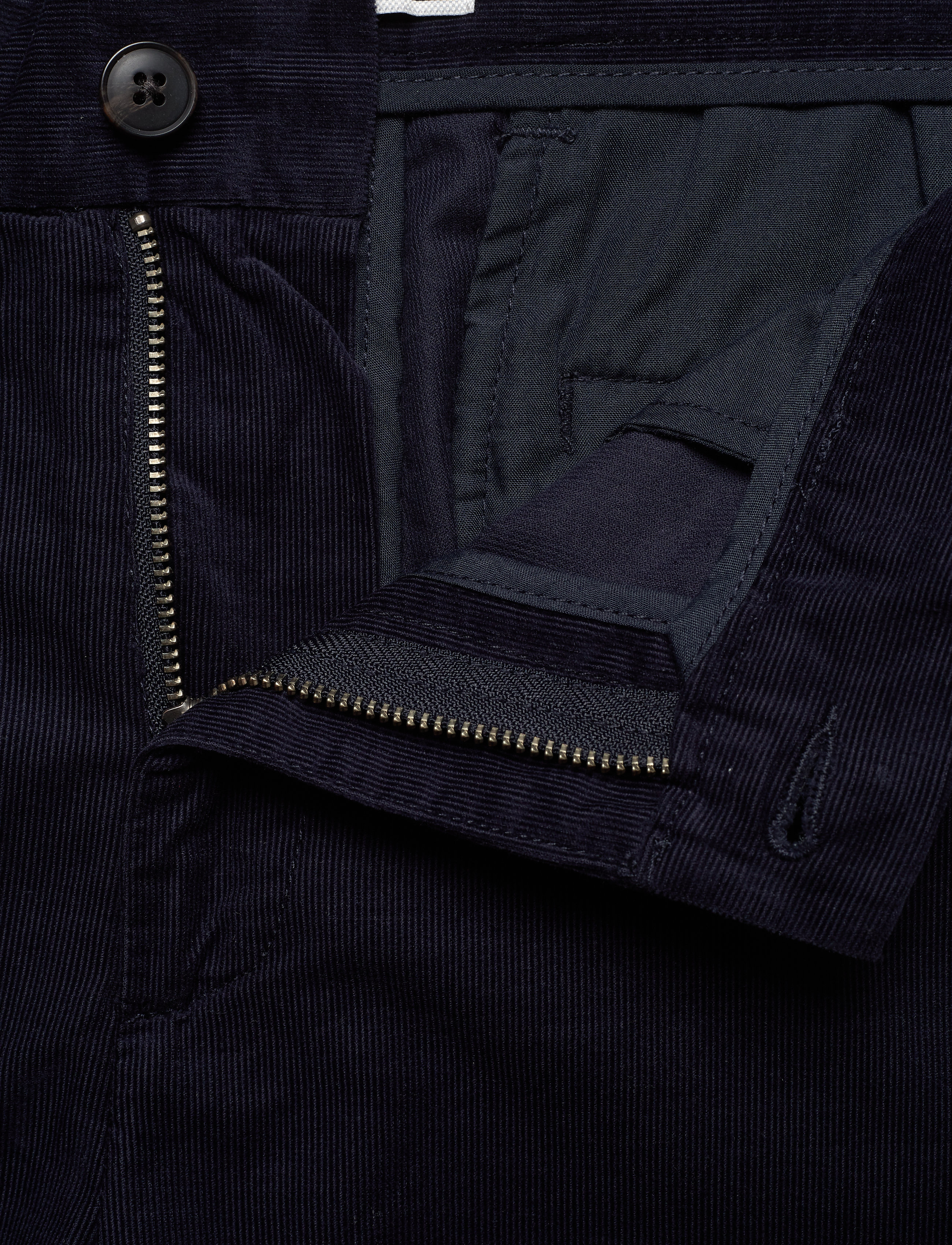 Les Deux - Felix Corduroy Light Shorts - dark navy - 3