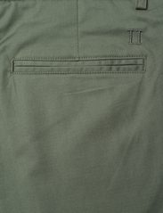 Les Deux - Como Reg Cotton-Linen Shorts - chino stila šorti - thyme green - 4