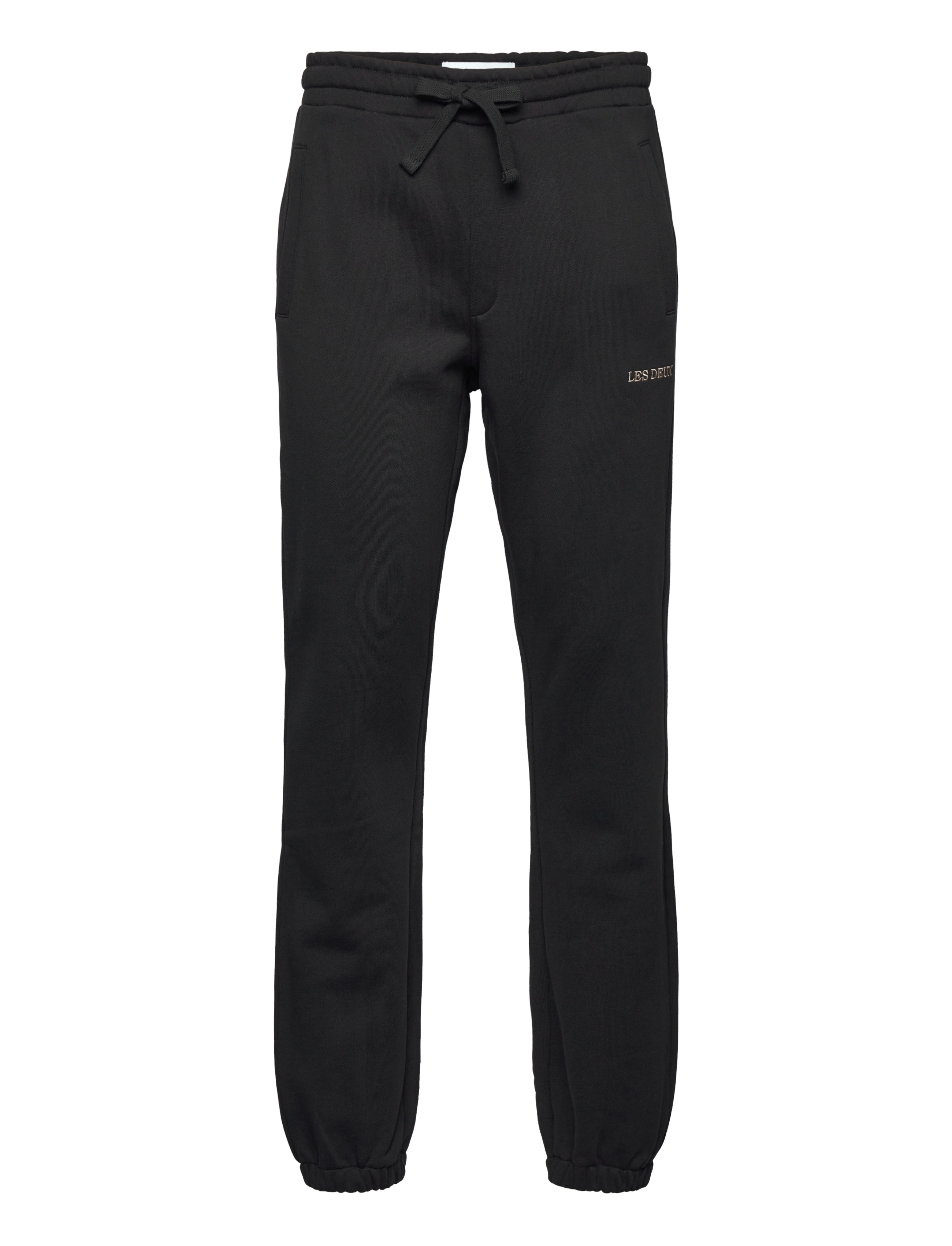 BLACK/DARK SAND