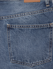 Les Deux - Russell Regular Fit Jeans - medium antique blue wash denim - 4