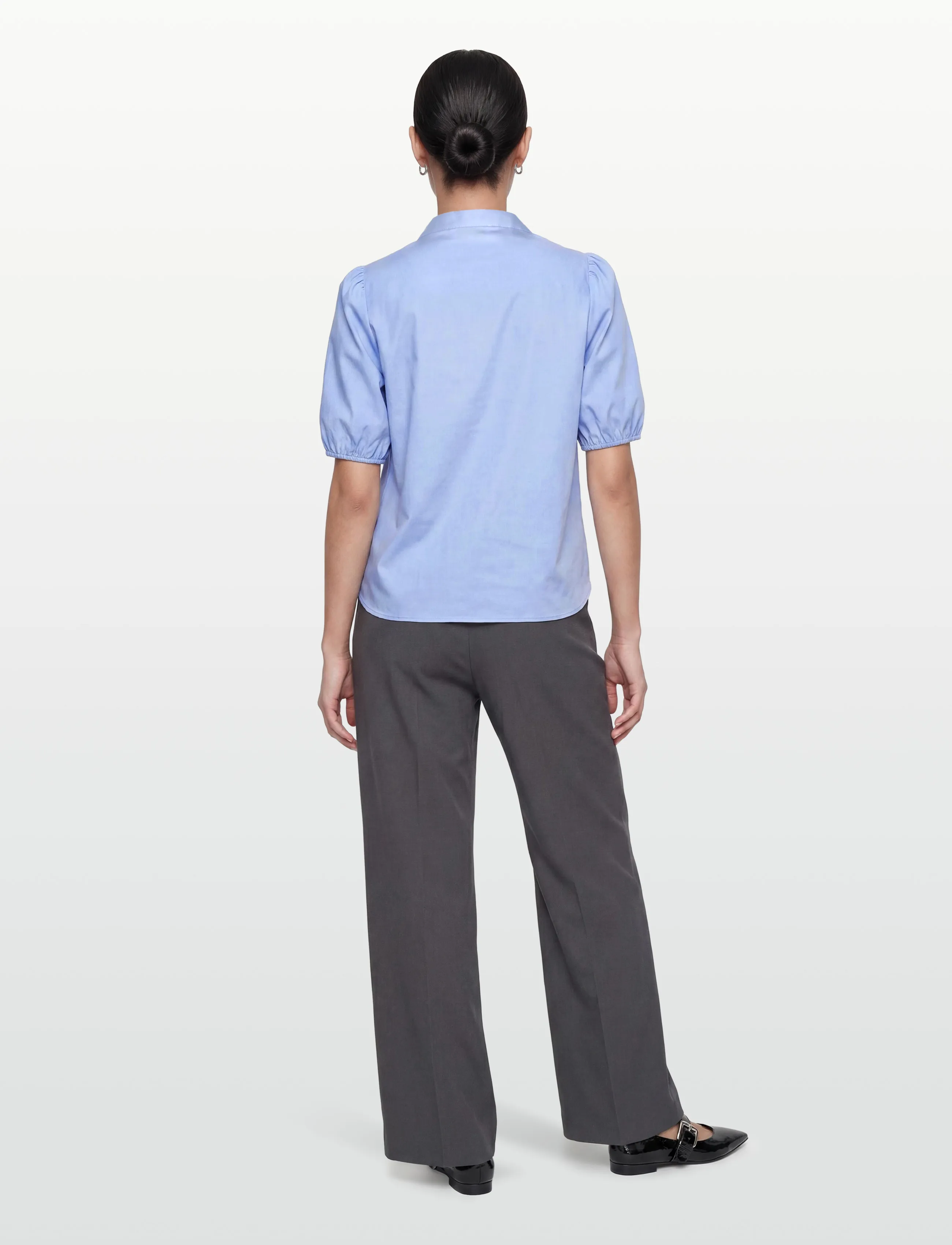 Levete Room - LR-ISLA SOLID - short-sleeved blouses - 6250 windsurfer - 4