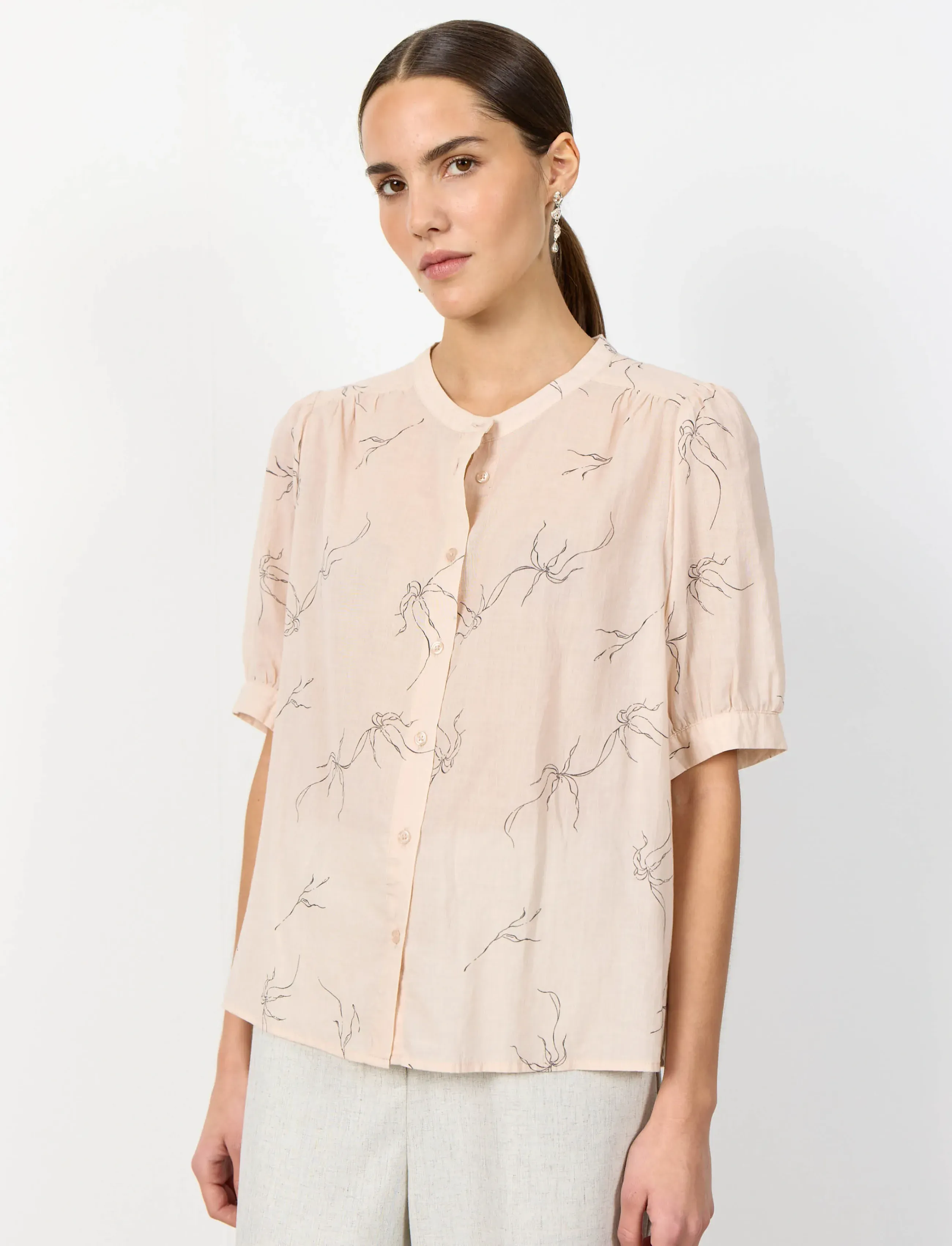 Levete Room - LR-PORTIA - kortærmede bluser - 4049c - crystal pink combi - 5