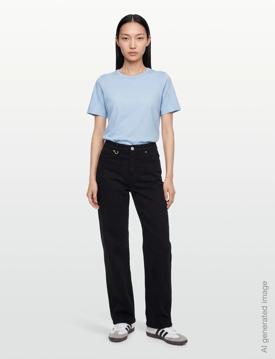 Levete Room - LR-PALOMA - t-shirts - 6250 windsurfer - 0