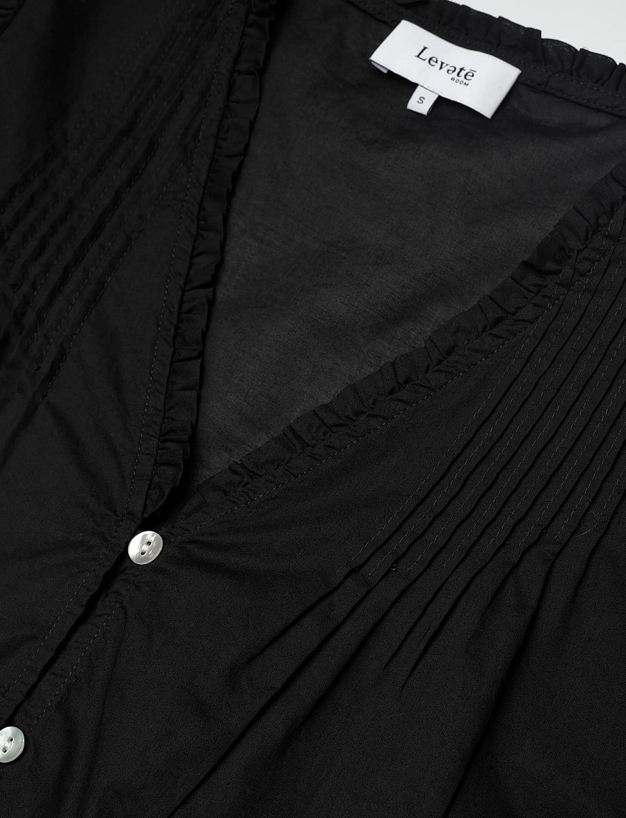 Levete Room - LR-ROSY - kortærmede bluser - 9999 black - 2