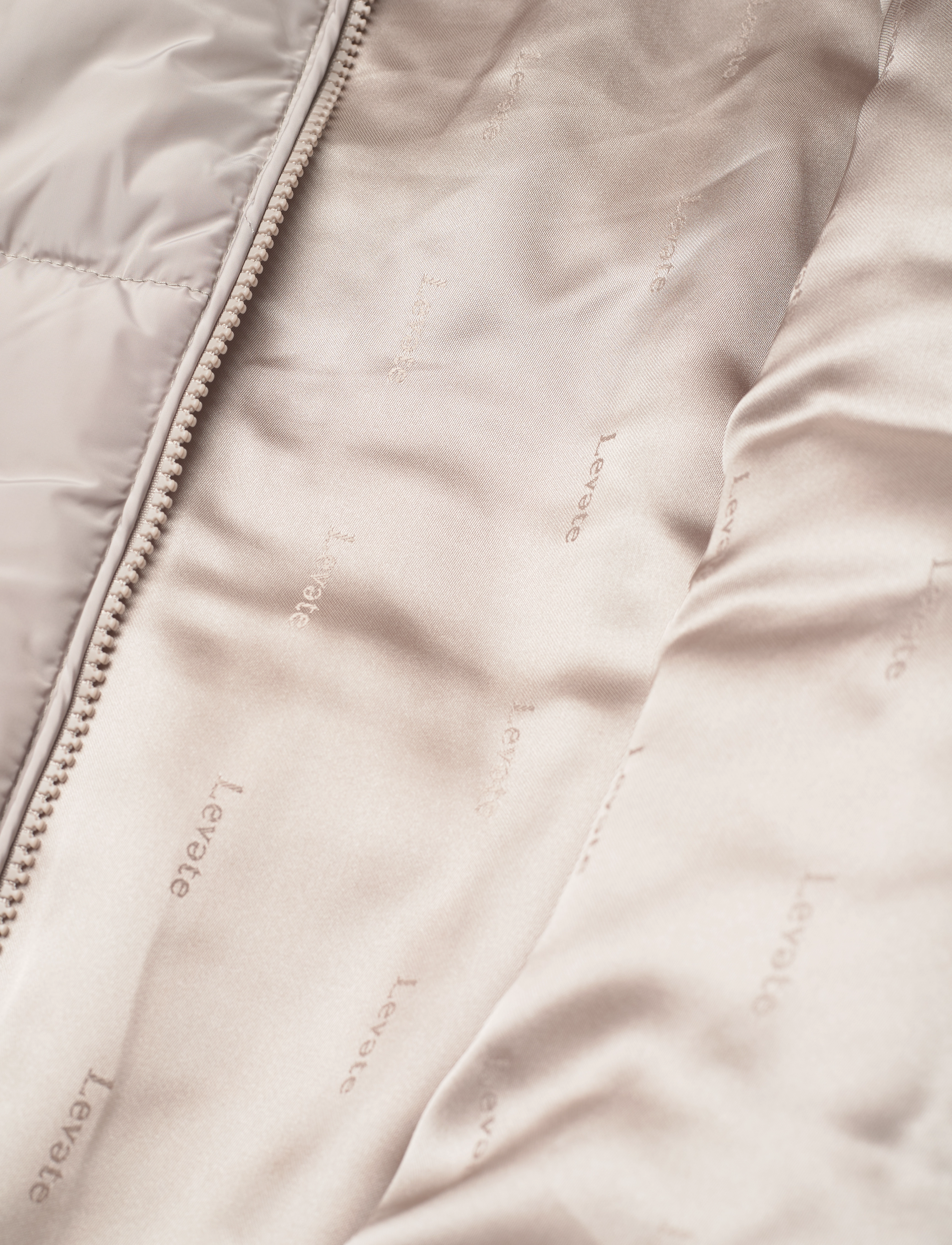 Levete Room - LR-GIBELLA - l145 - plaza sand - 4