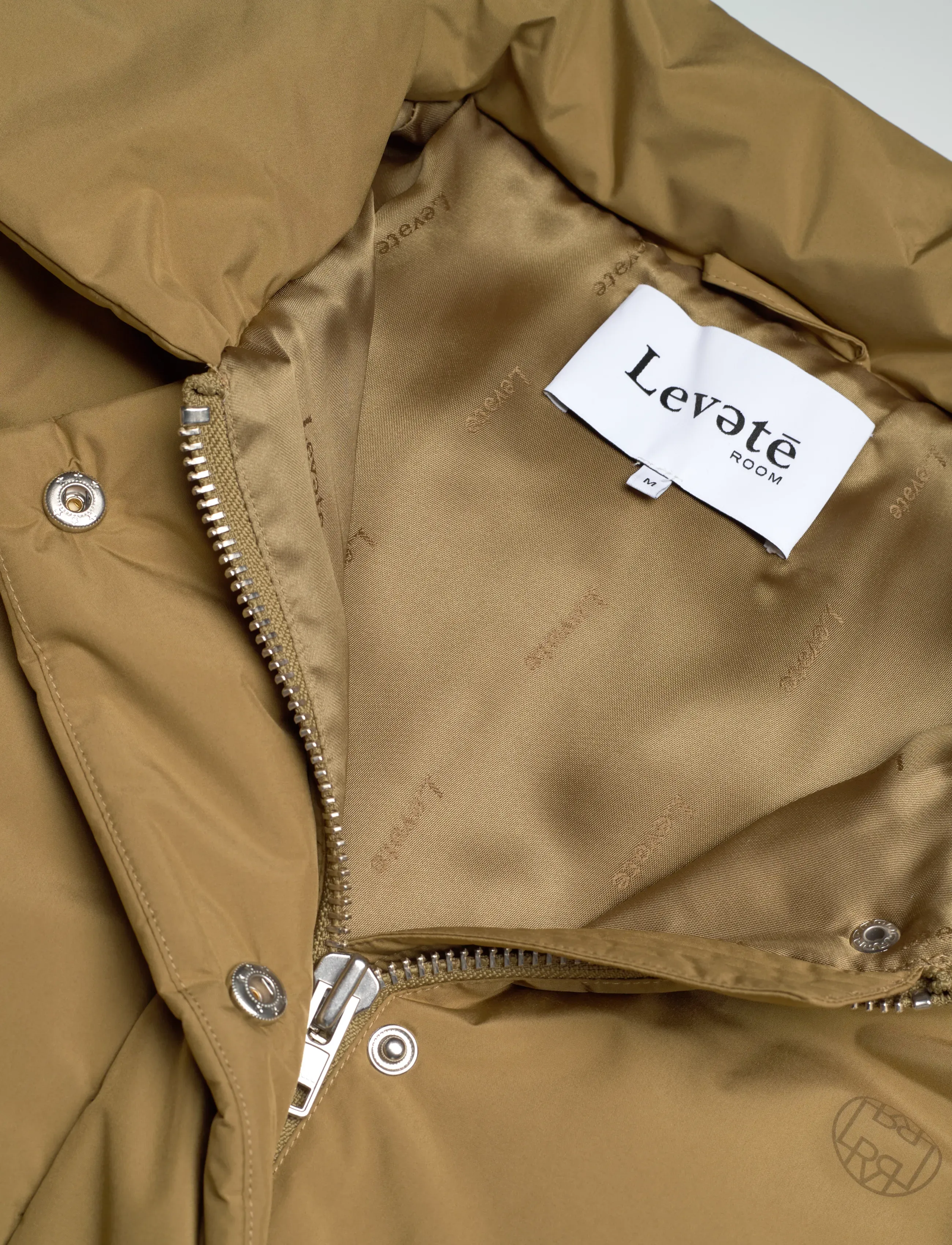 Levete Room - LR-MONA - sulejoped ja voodriga joped - l784 - gothic olive - 2