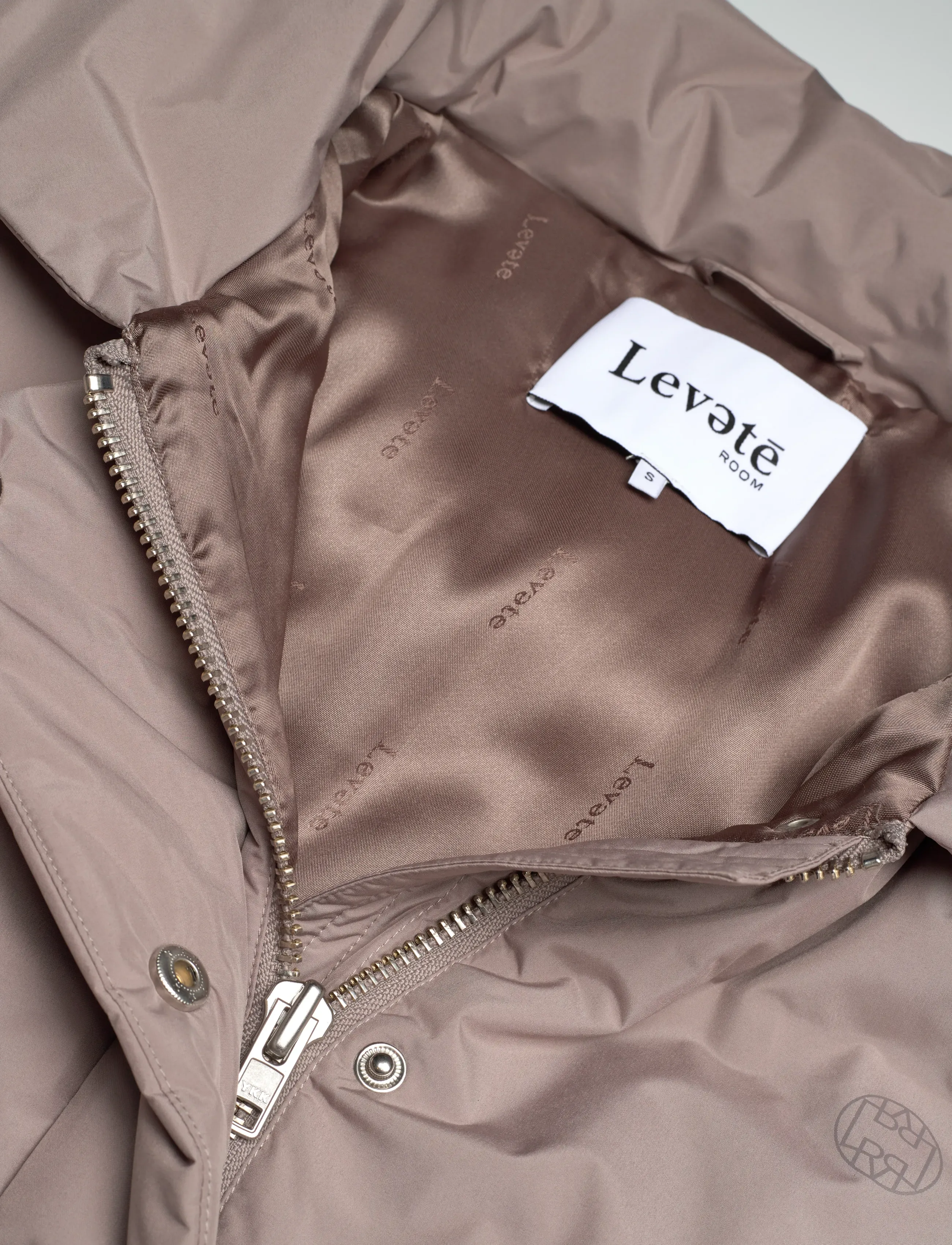 Levete Room - LR-MONA - dunjakker - l886 - cinder - 2