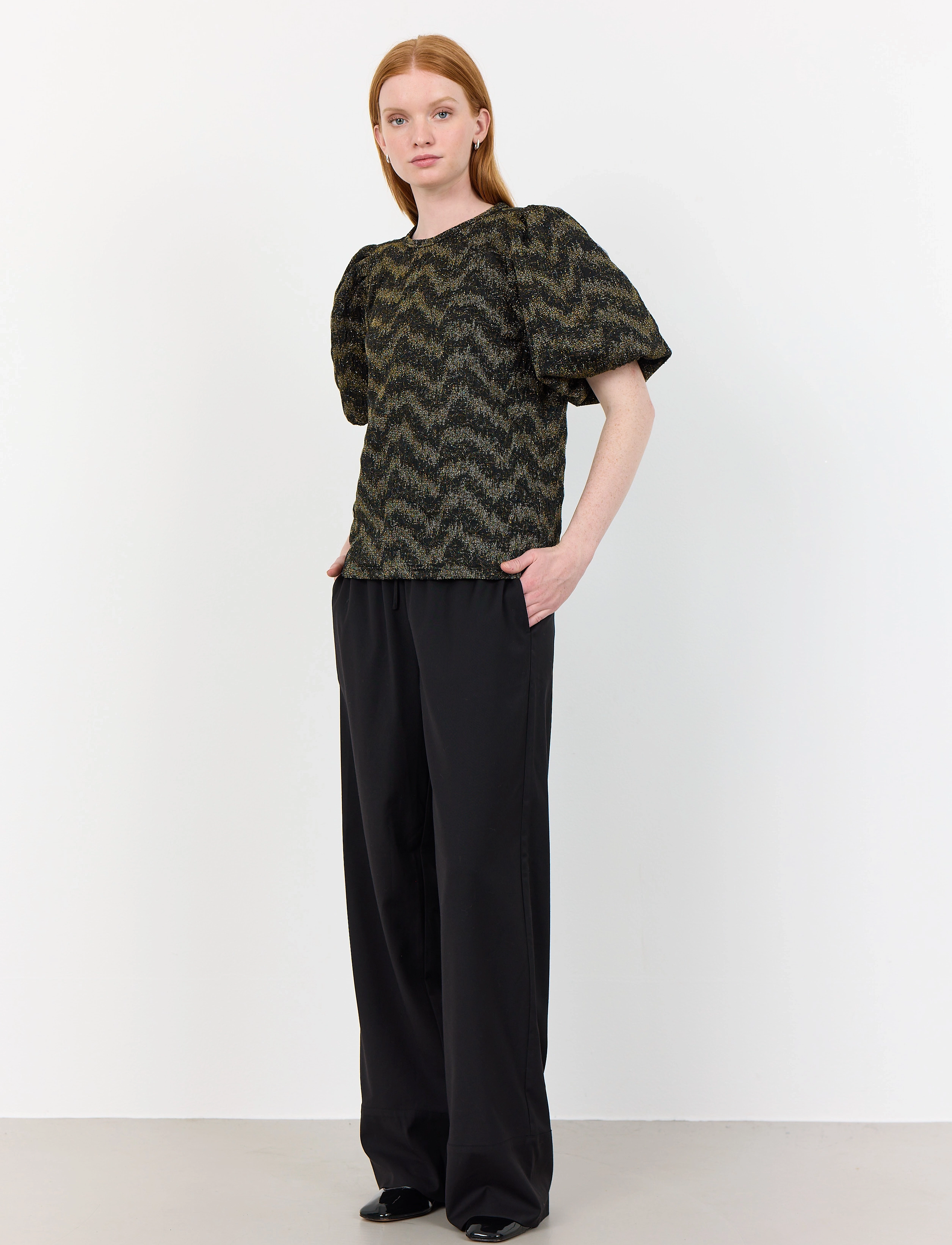 Levete Room - LR-JONE - blūzes ar īsām piedurknēm - black combi - 0