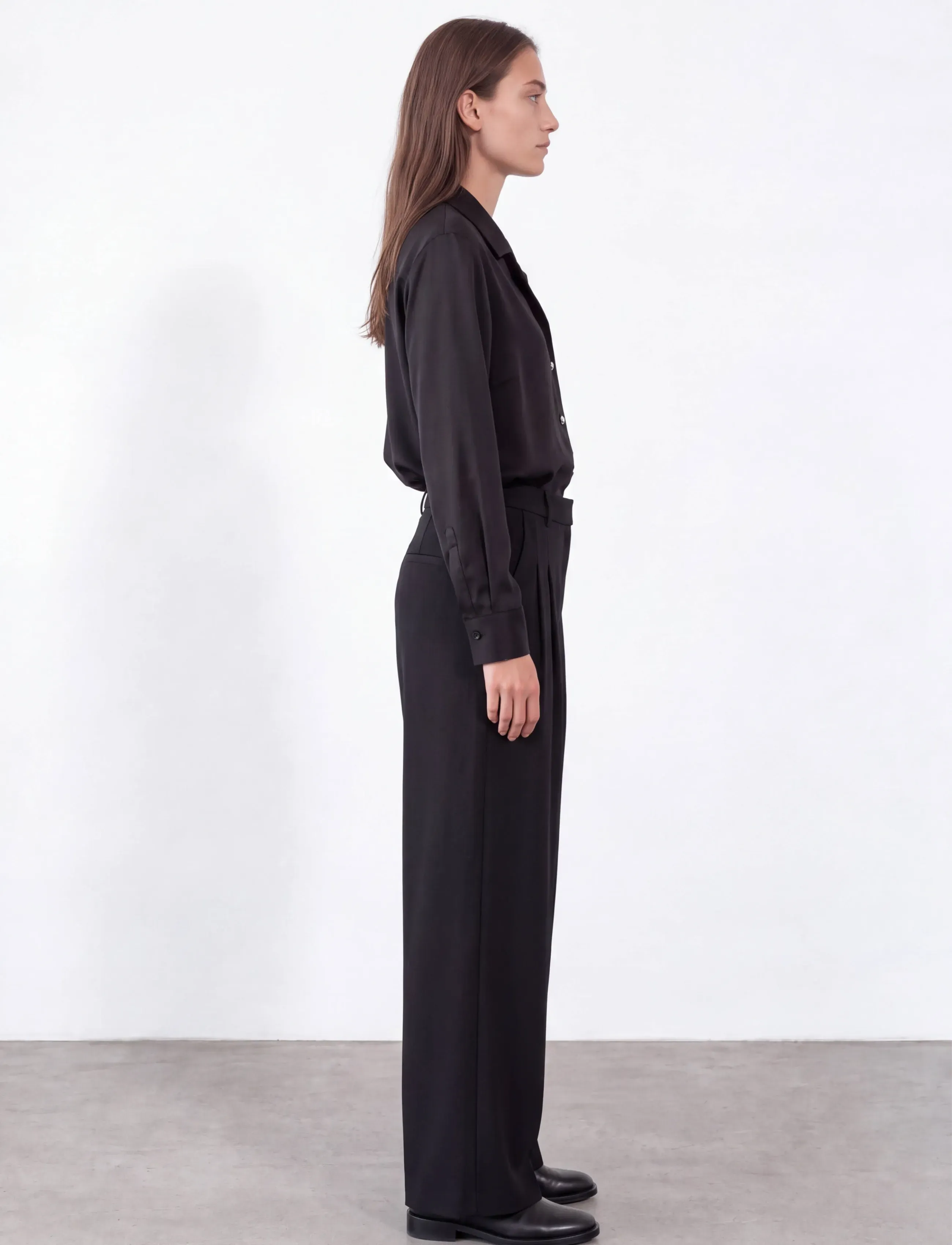 Levete Room - LR-ISLA SOLID - long-sleeved shirts - 9999 black - 4