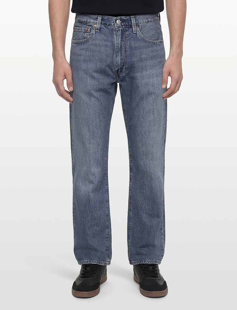 Levi's® - 555 RELAXED STRAIGHT TIMELESS - regular jeans - med indigo - worn in - 3