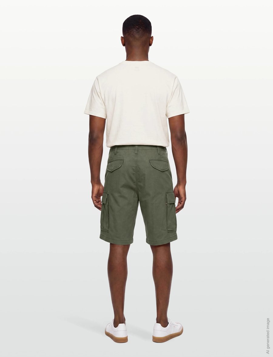 Levi's® - CARRIER CARGO SHRT2 OLIVE NIGH - cargo shorts - greens - 4