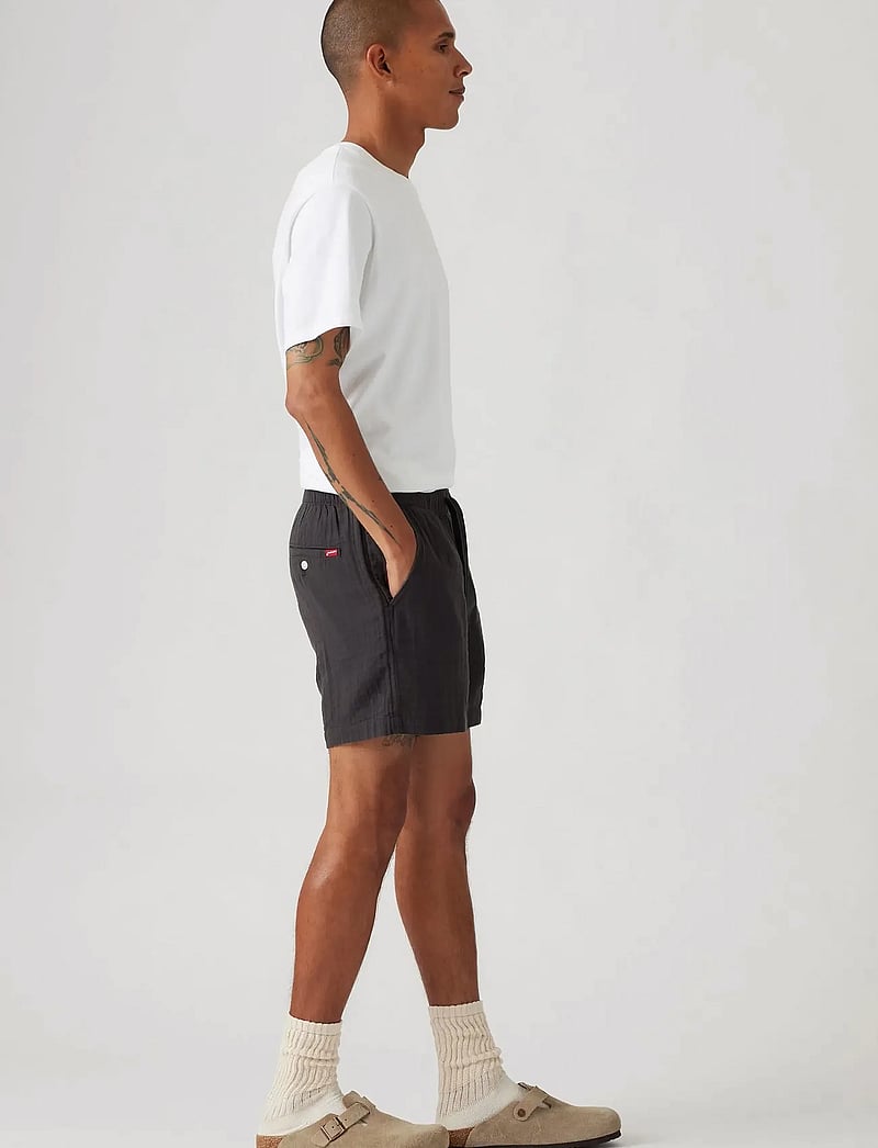 Levi's® - XX CHINO BAY SHORT II BLACKS - chinos shorts - blacks - 3
