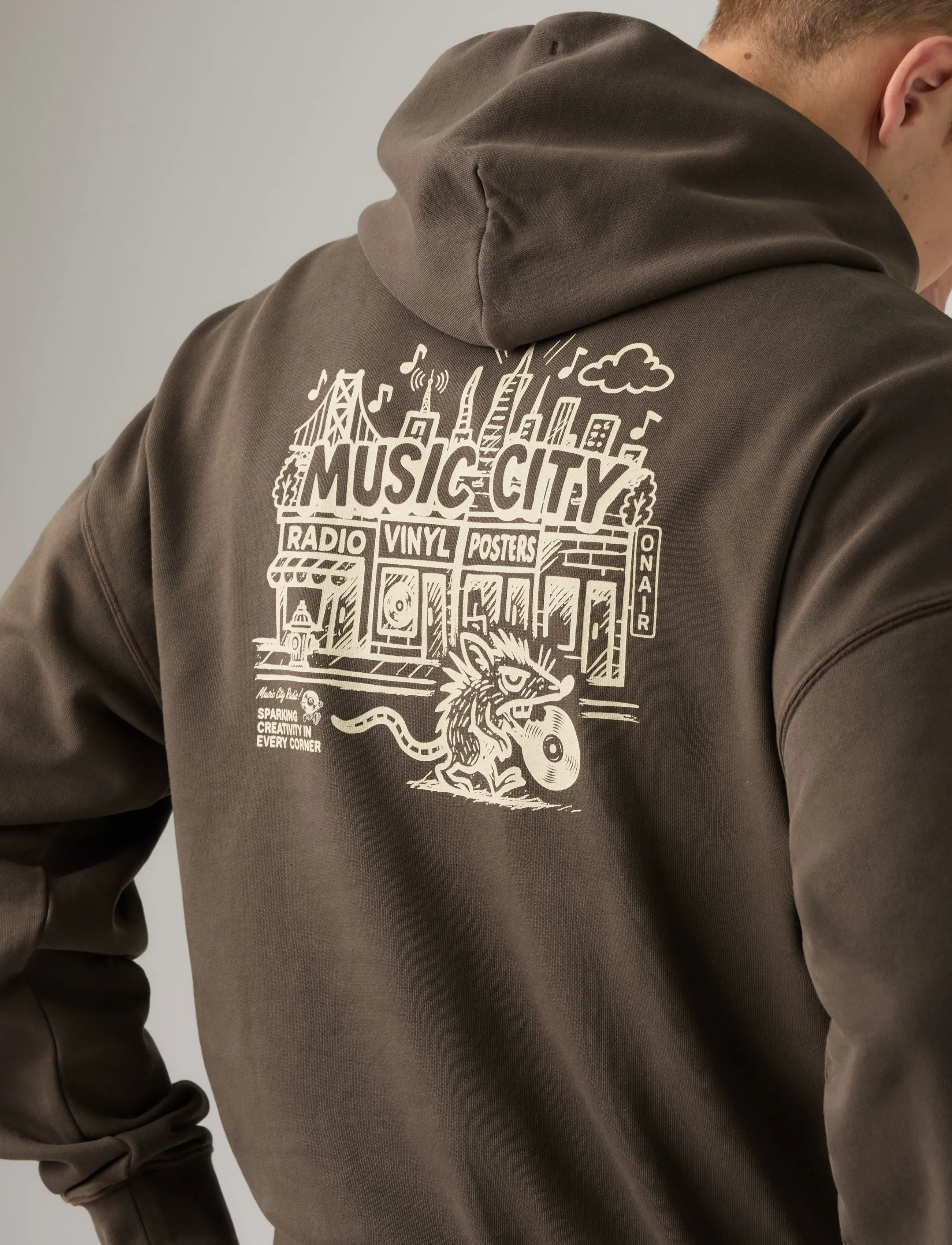 Levi's® - TWO HORSE BOXY HOODIE MUSIC CI - kapuzenpullover - brownsq - 5