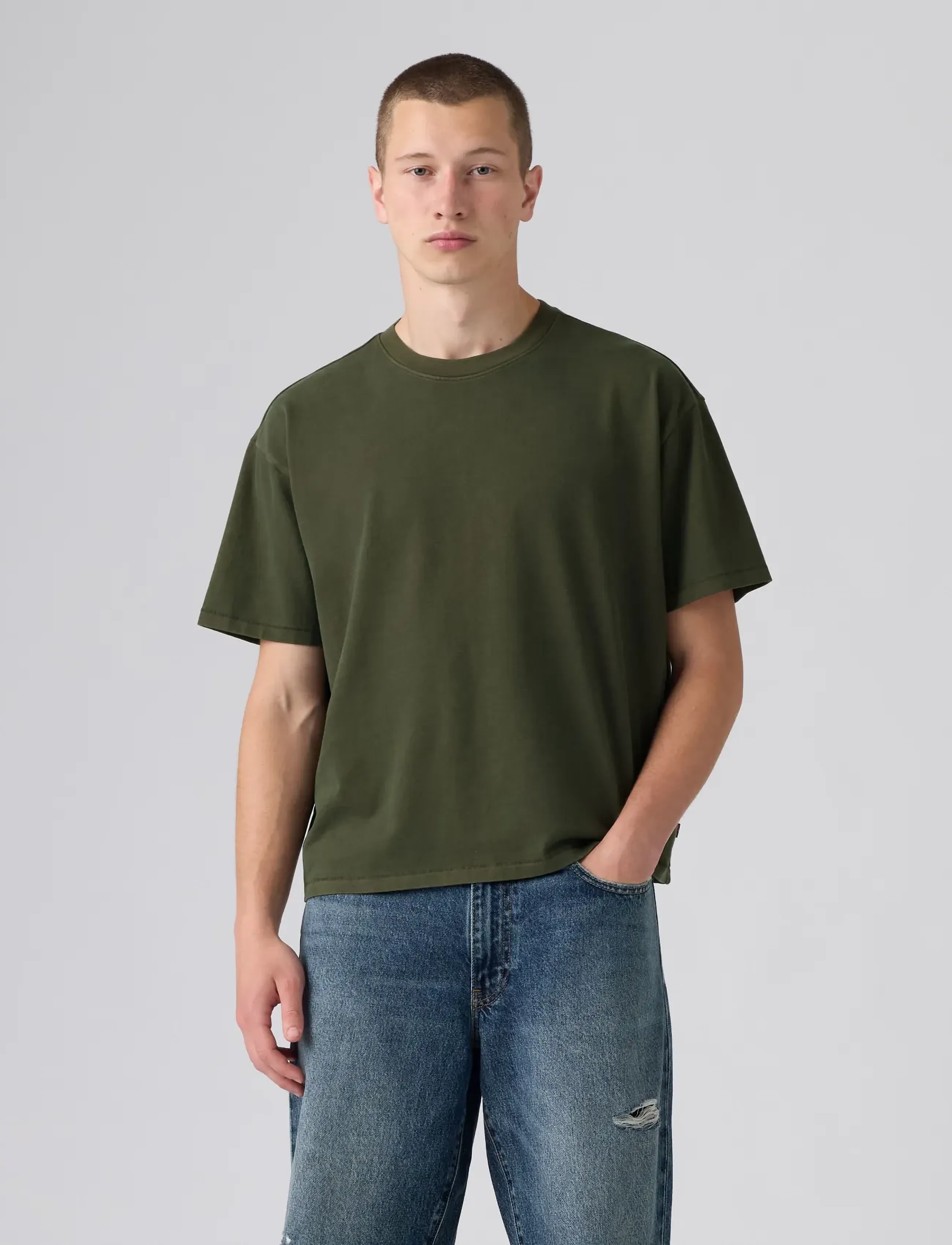 Levi's® - BOXY SS TEE SHEEN WASH ROSIN - greens - 3