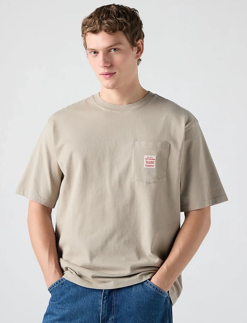Levi's® - LSE_SS WORKWEAR TEE VINTAGE KH - lühikeste varrukatega t-särgid - tans - 0