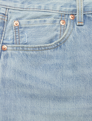 LEVI´S Men - 501 LEVISORIGINAL Z6921 LIGHT - regular piegriezuma džinsa bikses - light indigo - worn in - 7