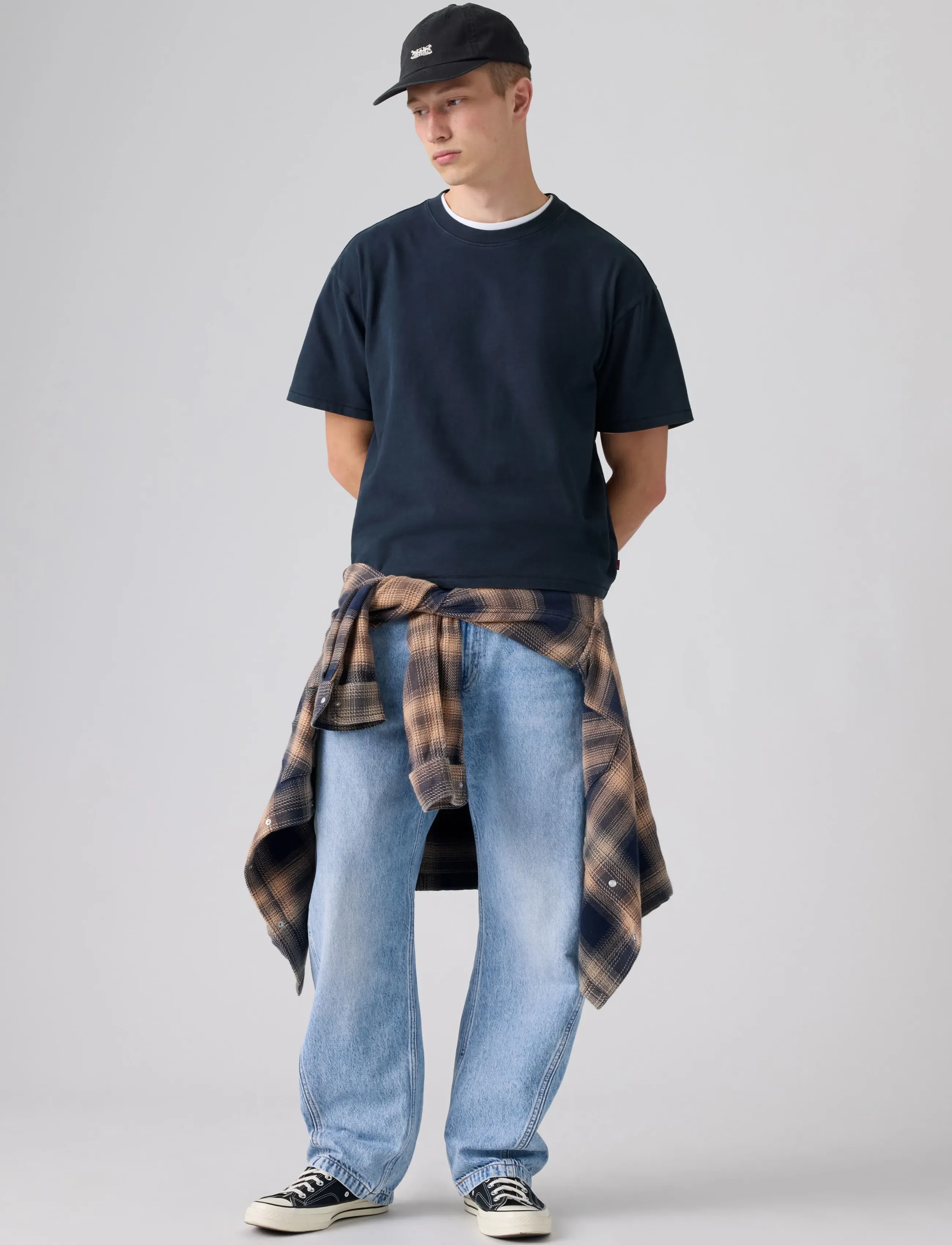 Levi's® - BAGGY BARREL RUNNING THE RACE - trousers & jeans - light indigo - worn in - 0
