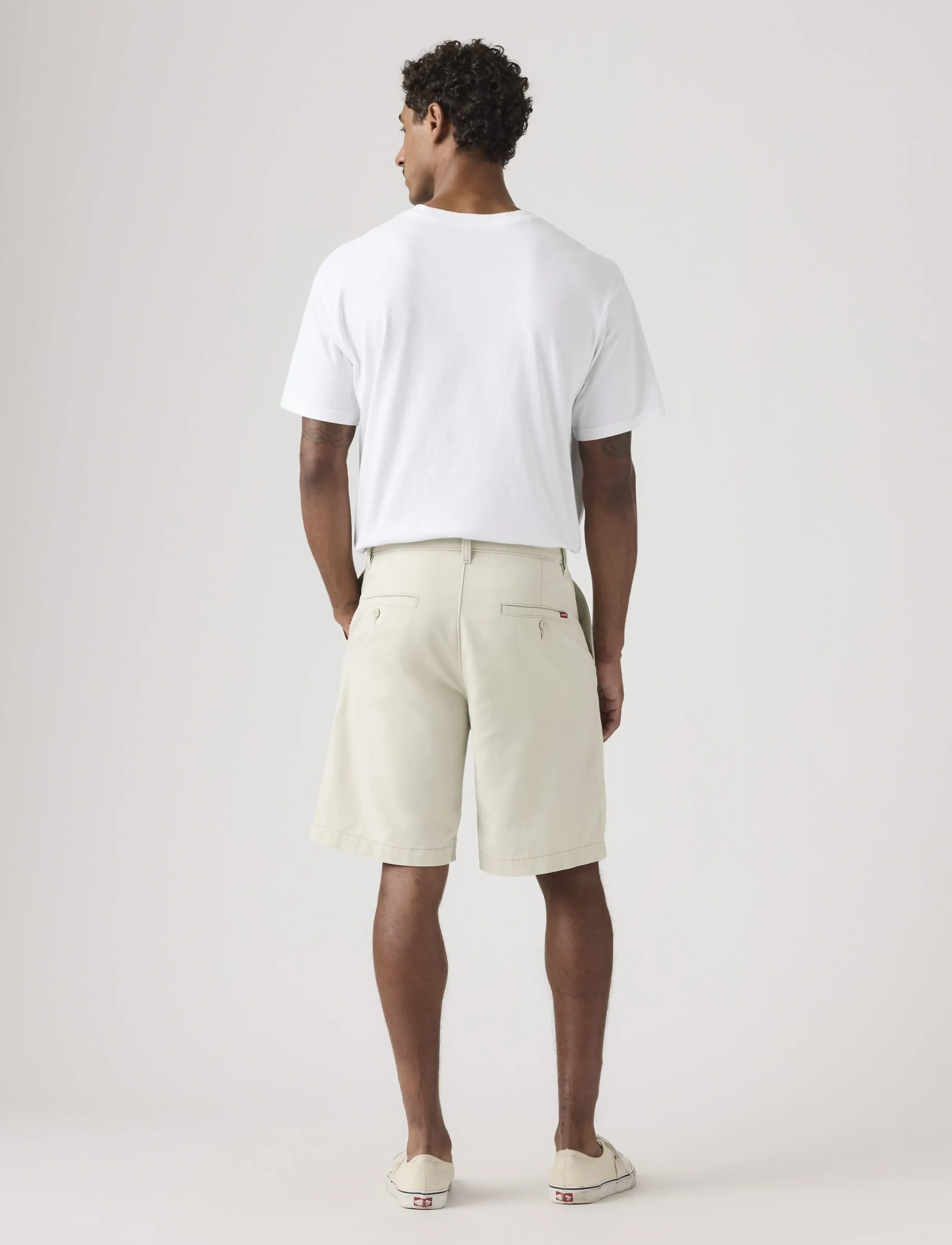 Levi's® - BAGGY PLEATED SHORT PUMICE TWI - chinos shorts - neutrals - 4