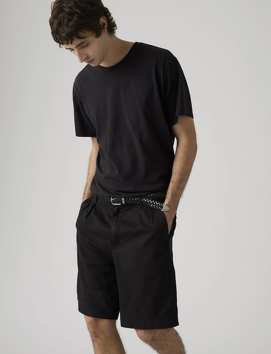 Levi's® - BAGGY PLEATED SHORT MINERAL BL - vabaaja lühikesed püksid - blacks - 5