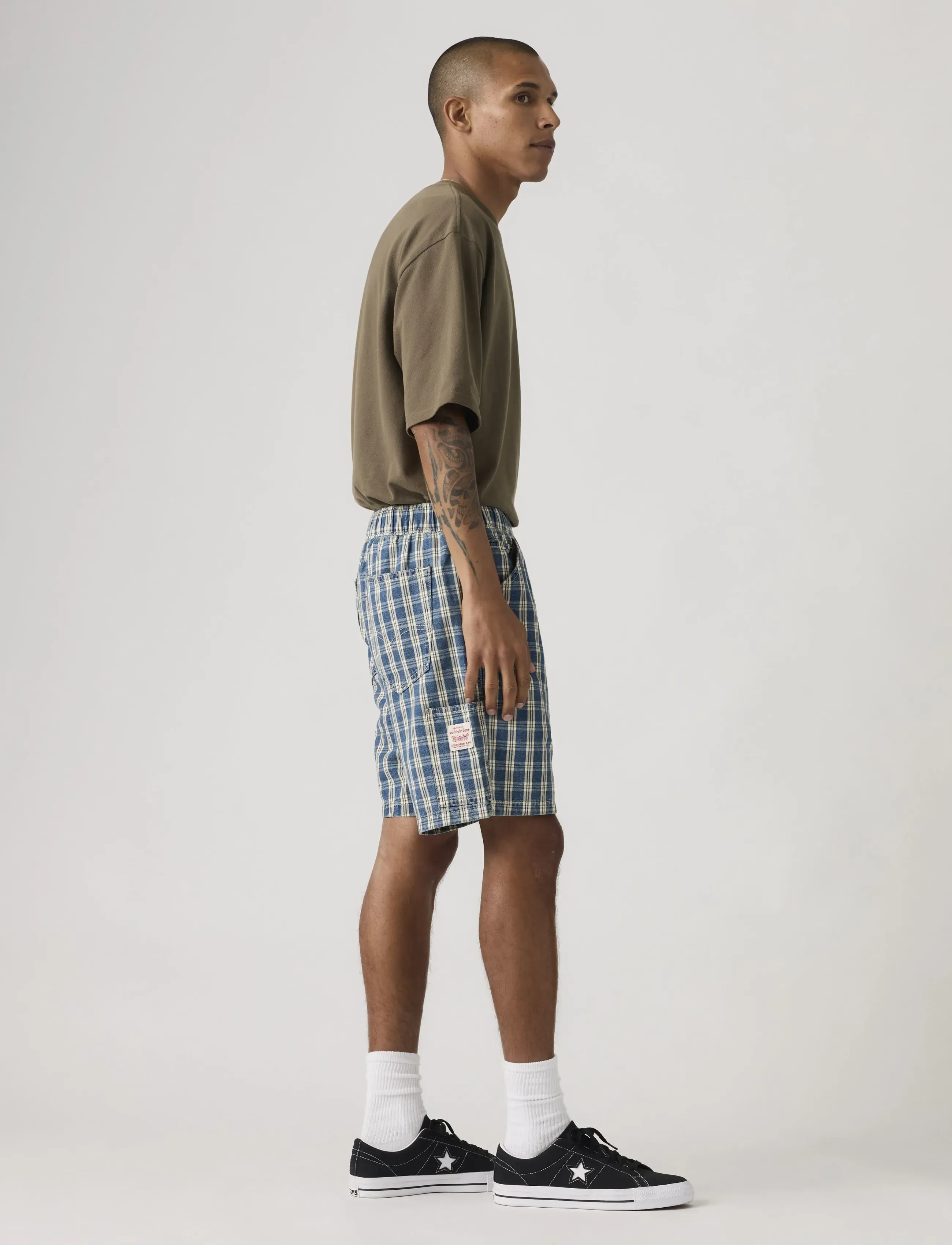 Levi's® - PULLON WORK SHORT SUMMER CHECK - casual shorts - med indigo - flat finish - 3
