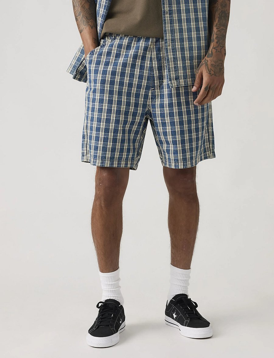 Levi's® - PULLON WORK SHORT SUMMER CHECK - casual shorts - med indigo - flat finish - 5