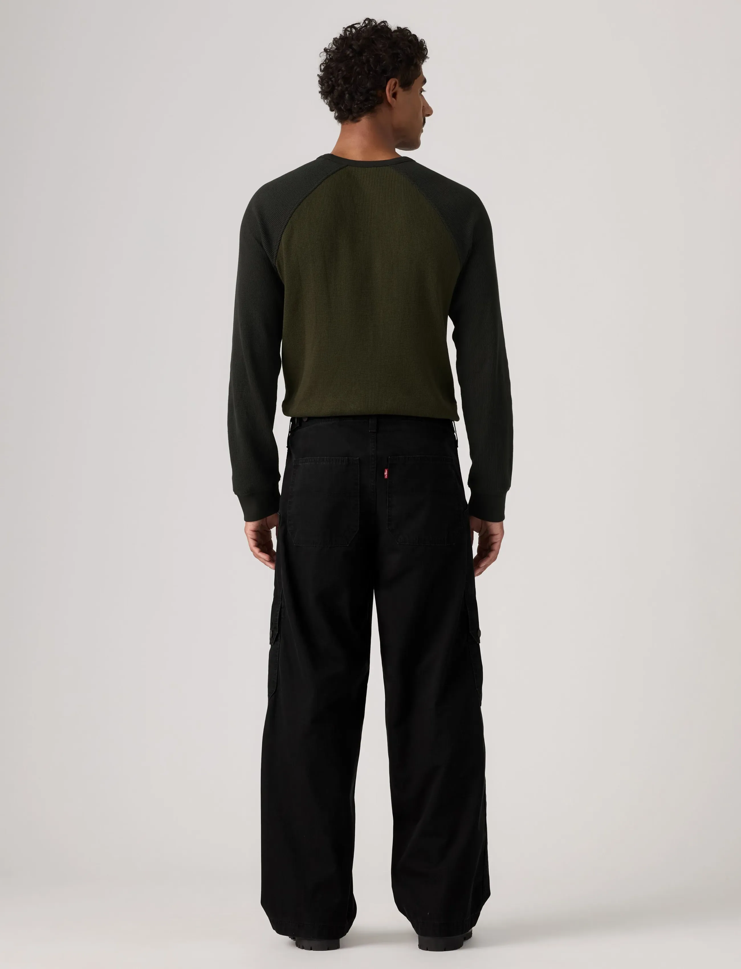 Levi's® - EXTRA BAGGY CARGO MINERAL BLAC - cargohosen - blacks - 4