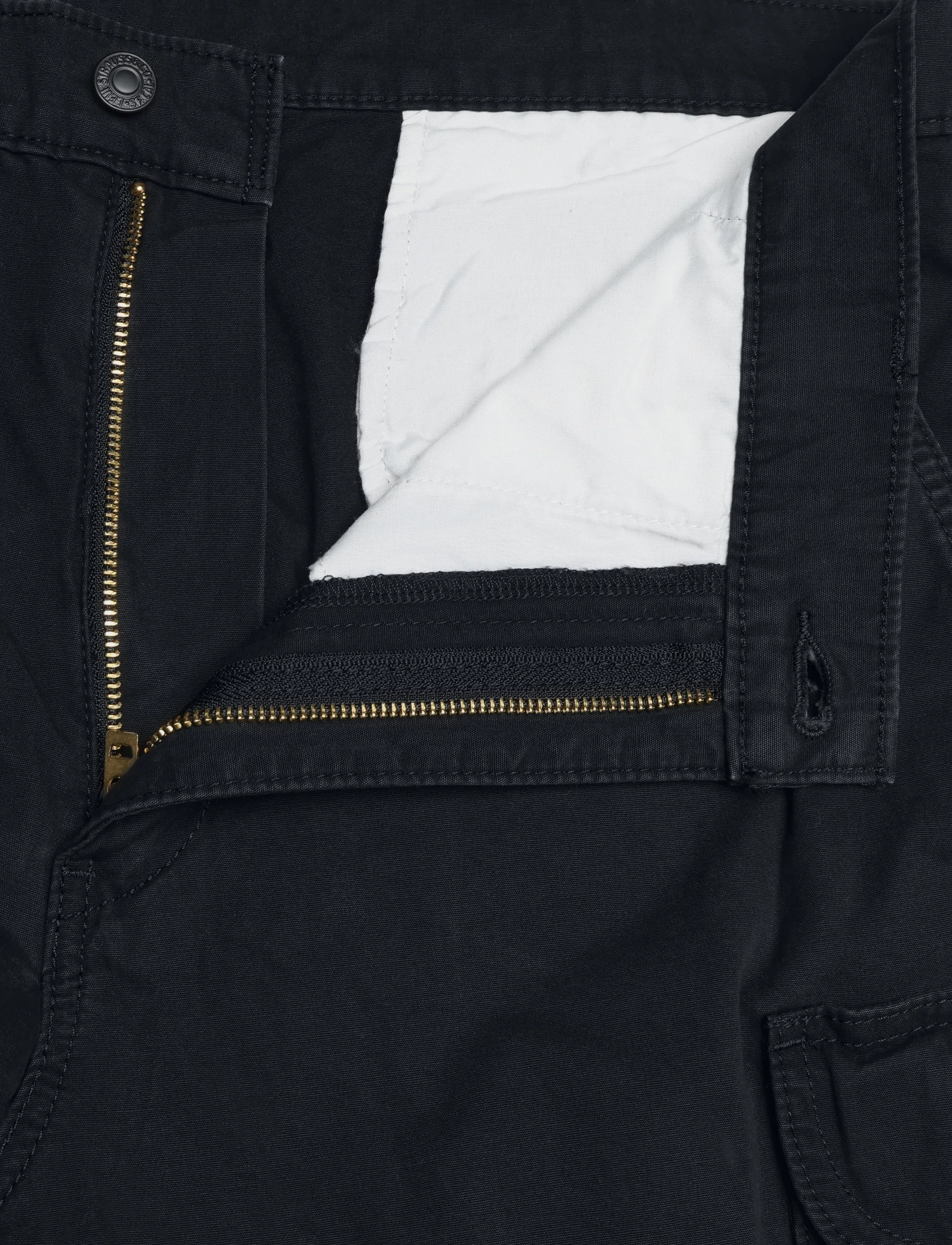 Levi's® - FISHING CARGO SHORTS MINERAL B - cargo shorts - blacks - 4