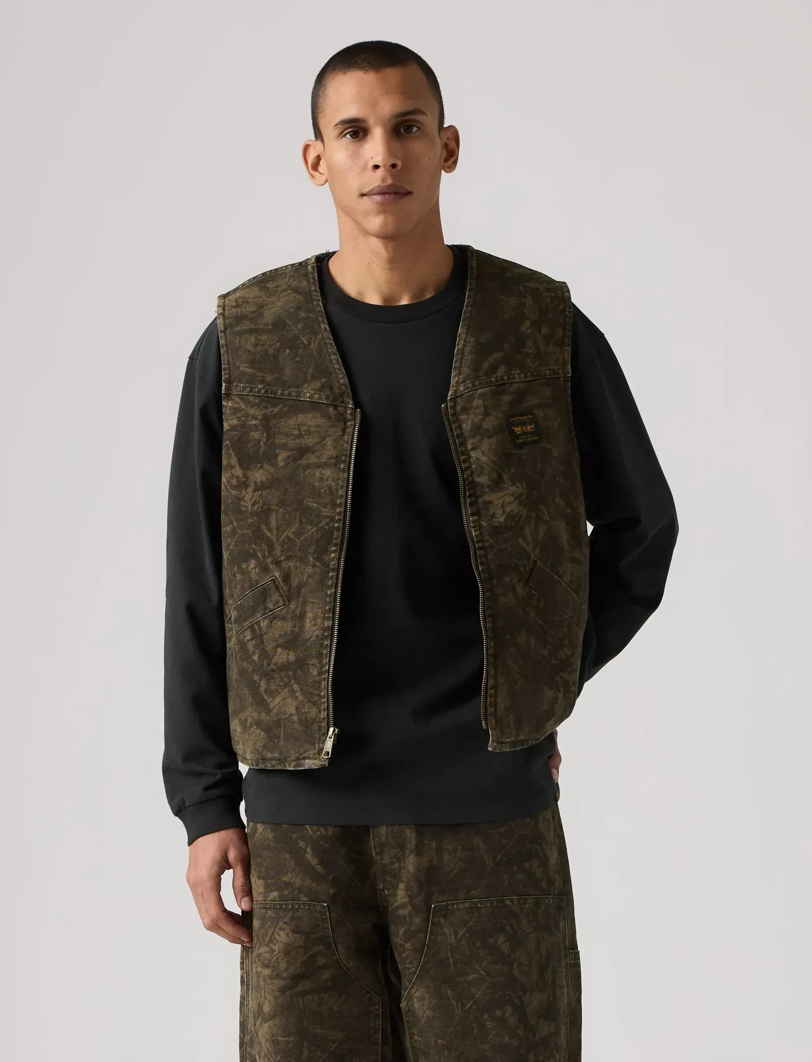 Levi's® - SARATOGA VEST RALEIGH CAMO DAR - herbstliche kleidung - greens - 4