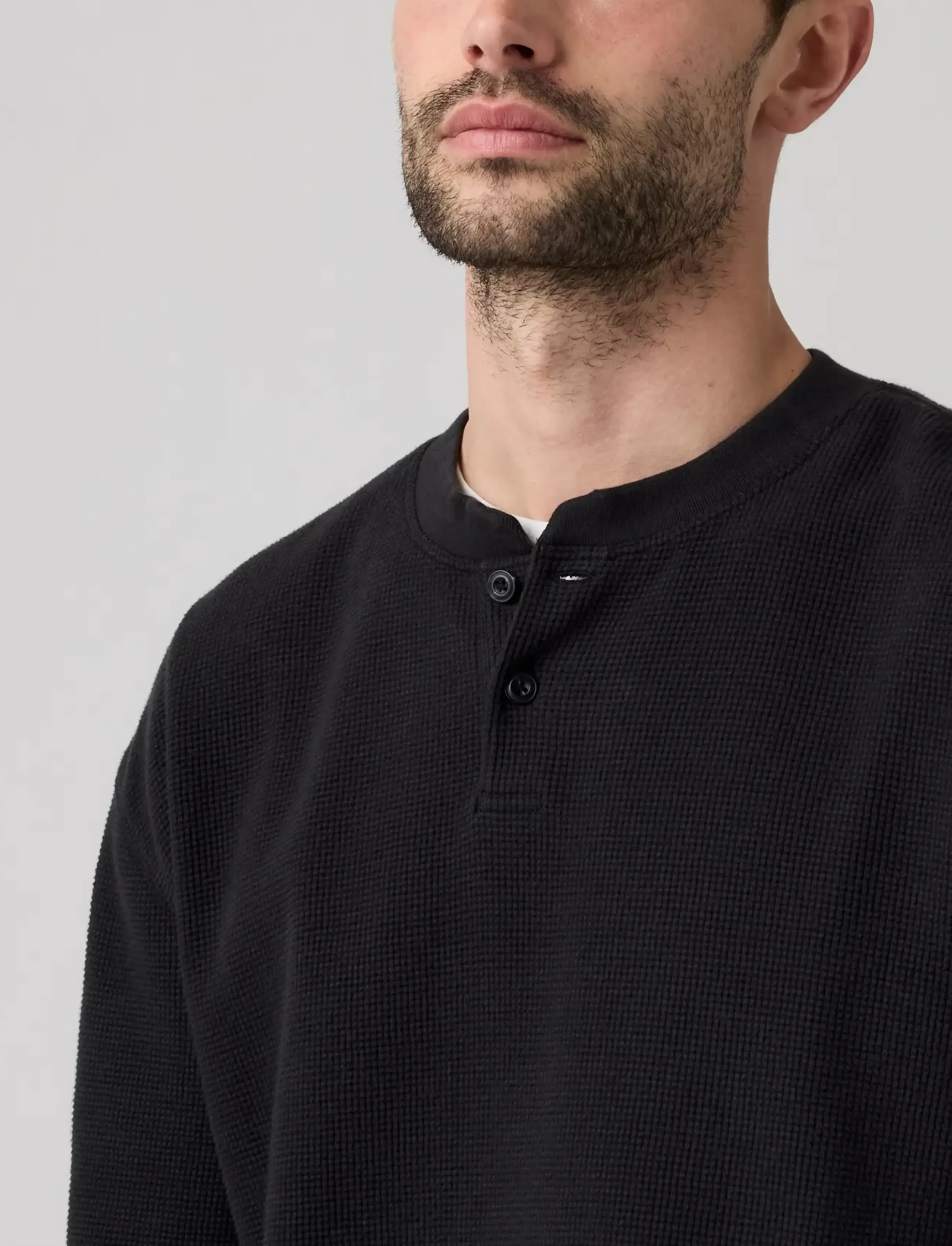 Levi's® - LS RLX BUTTON HENLEY MINERAL B - long-sleeved t-shirts - blacks - 5