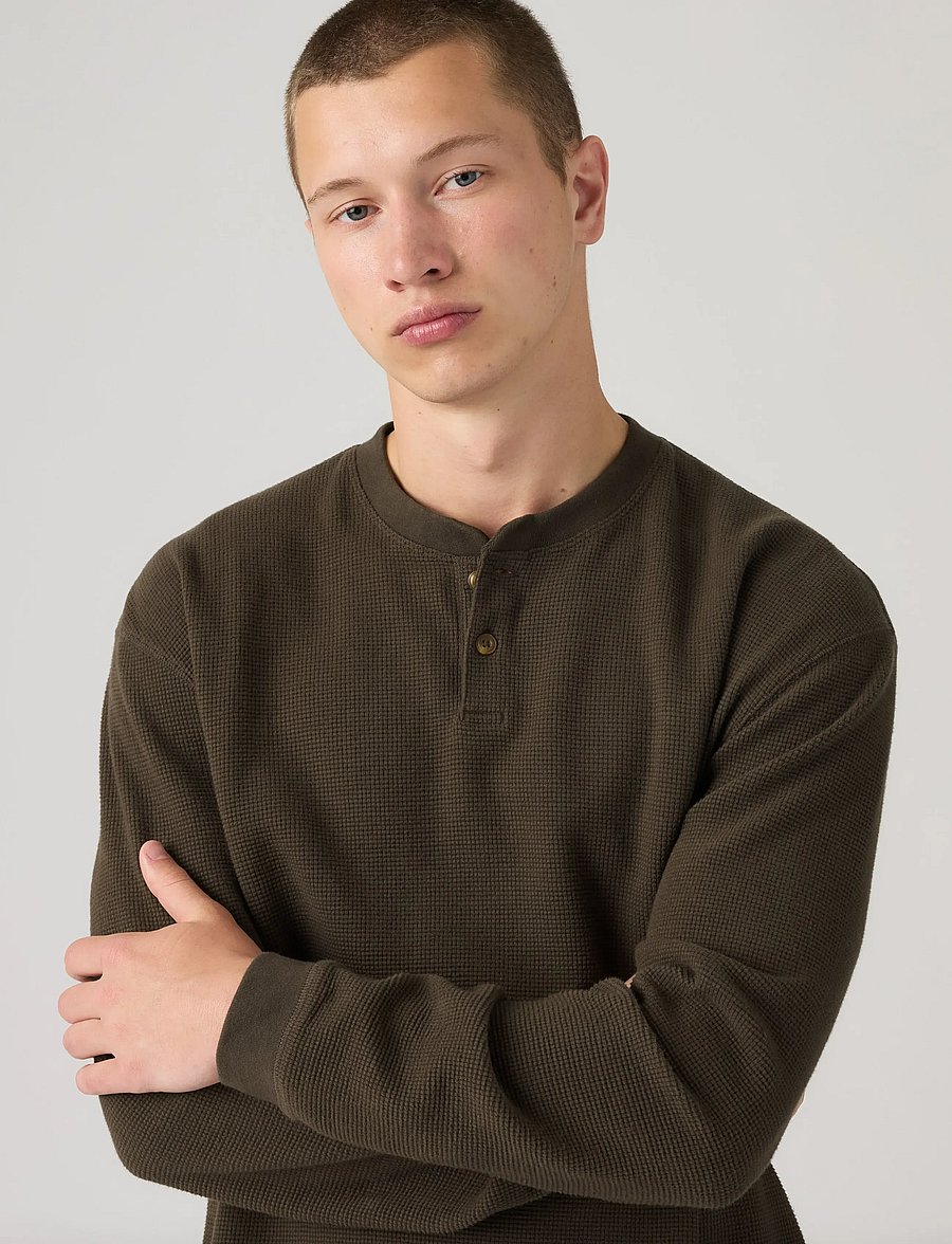 Levi's® - LS RLX BUTTON HENLEY COFFEE - pikkade varrukatega t-särgid - browns - 5