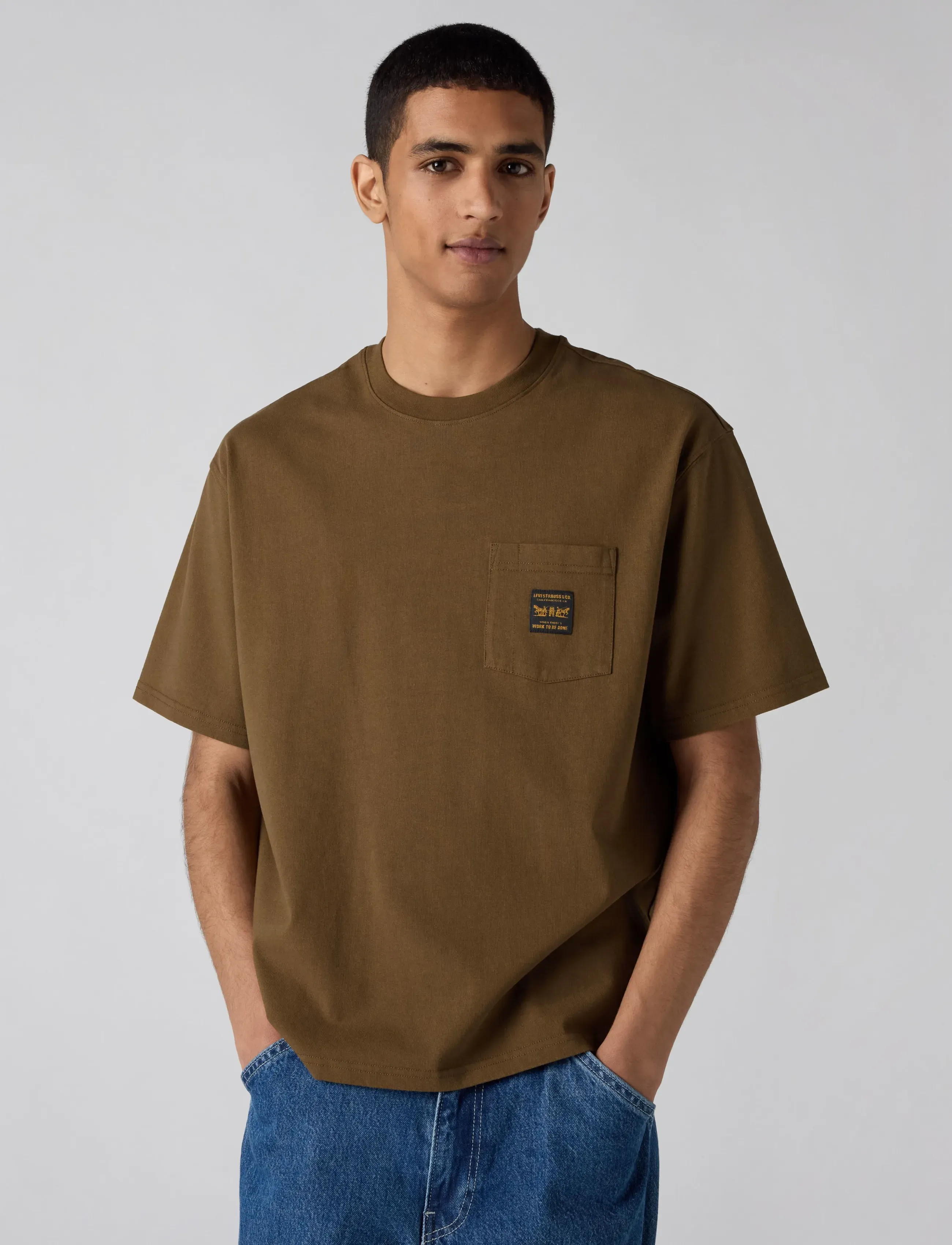 Levi's® SS WORKWEAR PKT TEE DESERT PAL - T-särgid - NEUTRALS / brown