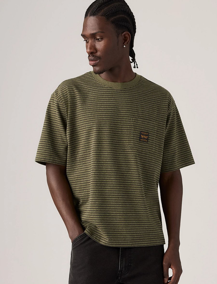 Levi's® - SS WORKWEAR PKT TEE GARRY STRI - kurzärmelige t-shirts - greens - 0