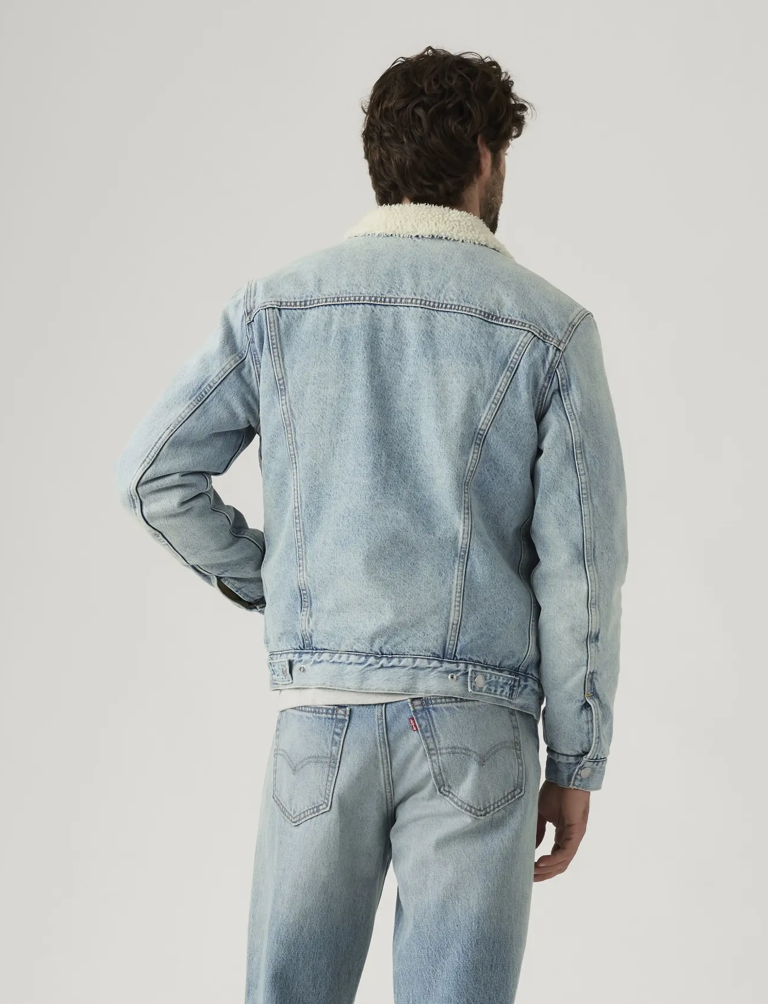 Levi's® - TYPE 3 SHERPA TRUCKER KENTUCKY - voodriga teksajakid - light indigo - worn in - 4