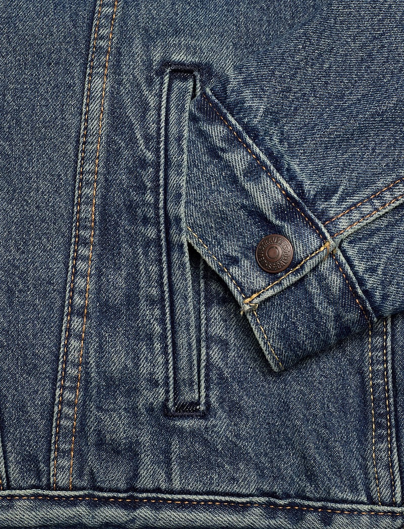 Levi's® - TYPE 3 SHERPA TRUCKER IN THE M - gefütterte denimjacken - med indigo - worn in - 4