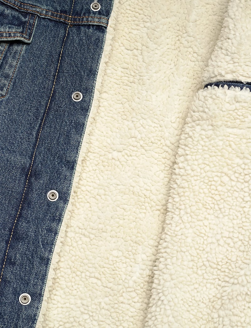 Levi's® - TYPE 3 SHERPA TRUCKER IN THE M - gefütterte denimjacken - med indigo - worn in - 5