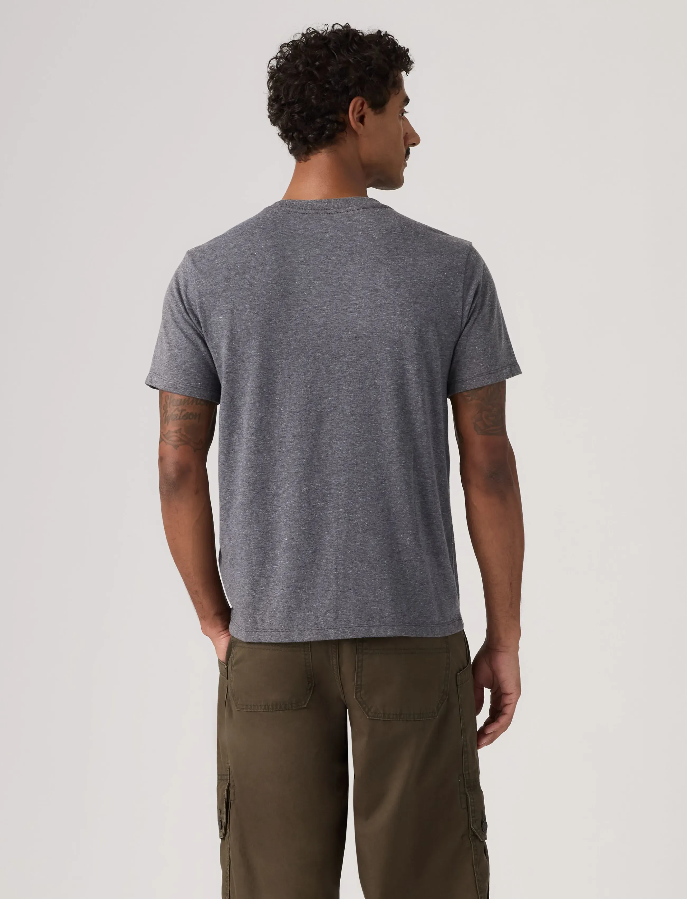 Levi's® - GRAPHIC CREWNECK TEE BANDANA B - kortærmede t-shirts - blacks - 4