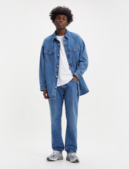 LEVI´S Men - 551Z AUTHENTIC STRAIGHT EXPRES - regular jeans - med indigo - flat finish - 2
