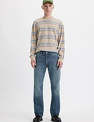 LEVI´S Men - 551Z AUTHENTIC STRAIGHT WE LOV - regular jeans - med indigo - worn in - 3