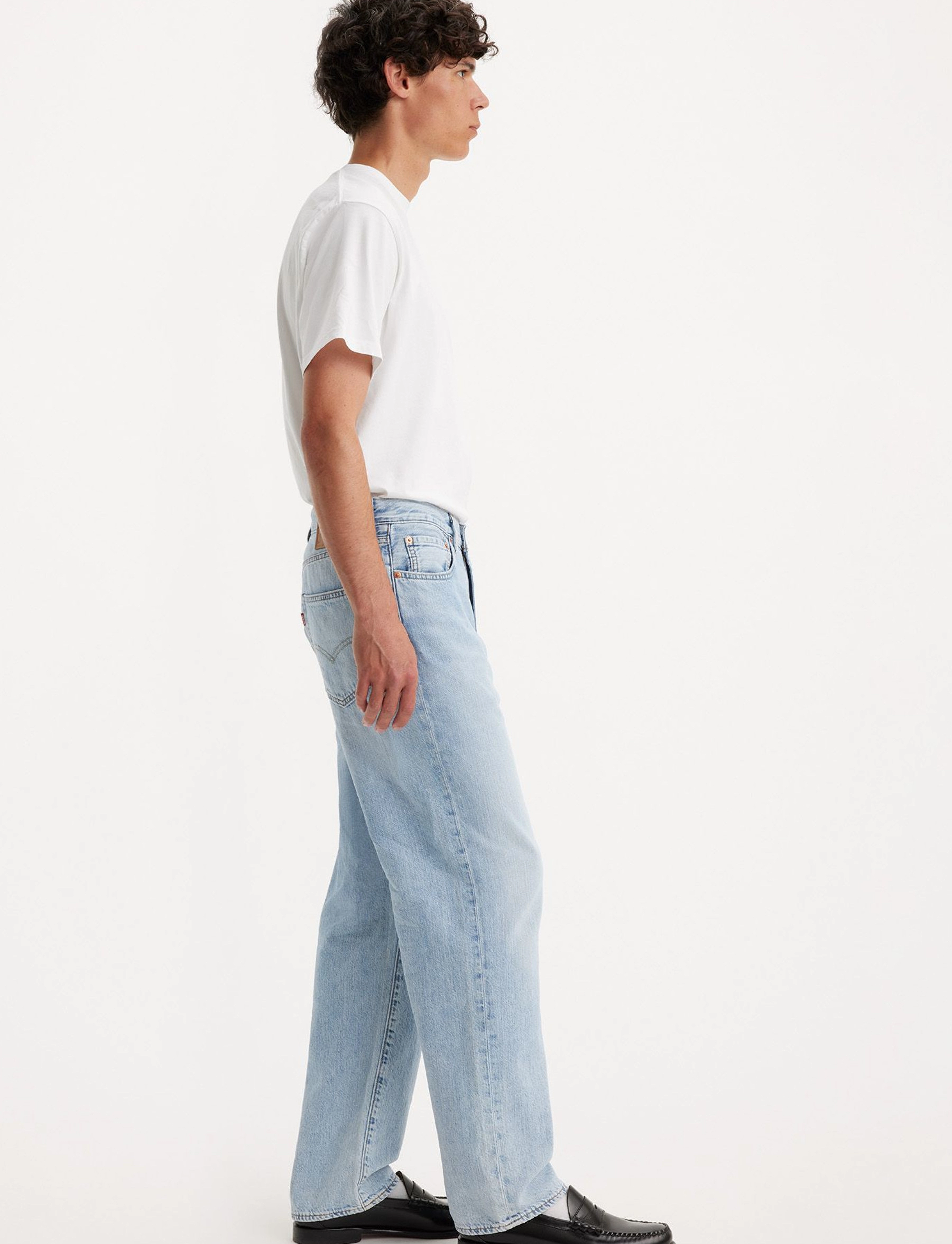Levi's® - 568 LOOSE STRAIGHT VARSITY ACA - loose jeans - light indigo - worn in - 5